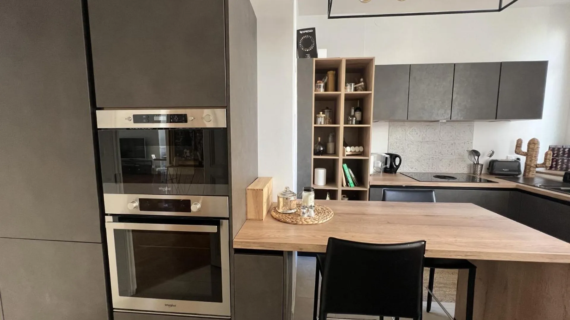 Luxueux Appartement 115M2, 3 Chambres Centre Ville Avec Parking A 5 Min Plage -Climatisation Nice Daire