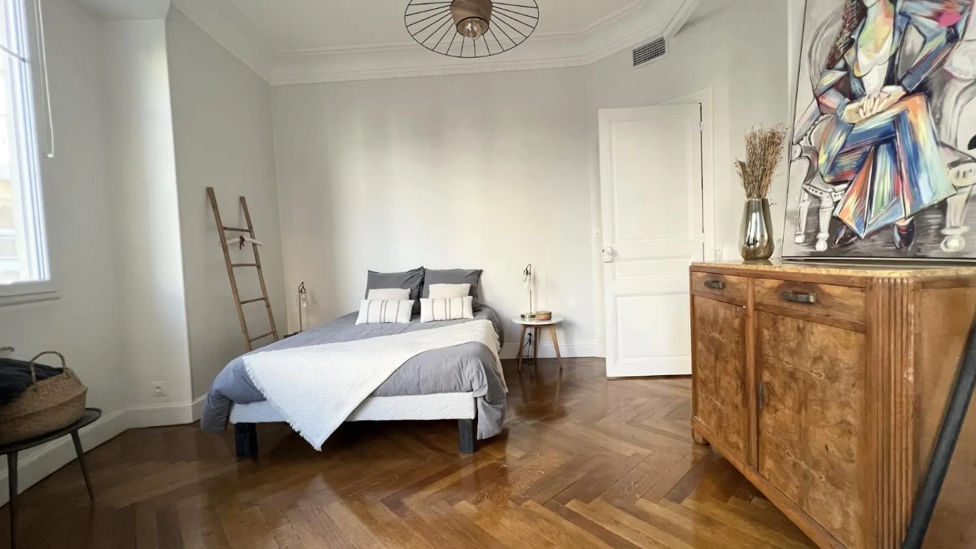 Luxueux Appartement 115M2, 3 Chambres Centre Ville Avec Parking A 5 Min Plage -Climatisation Nice Fransa