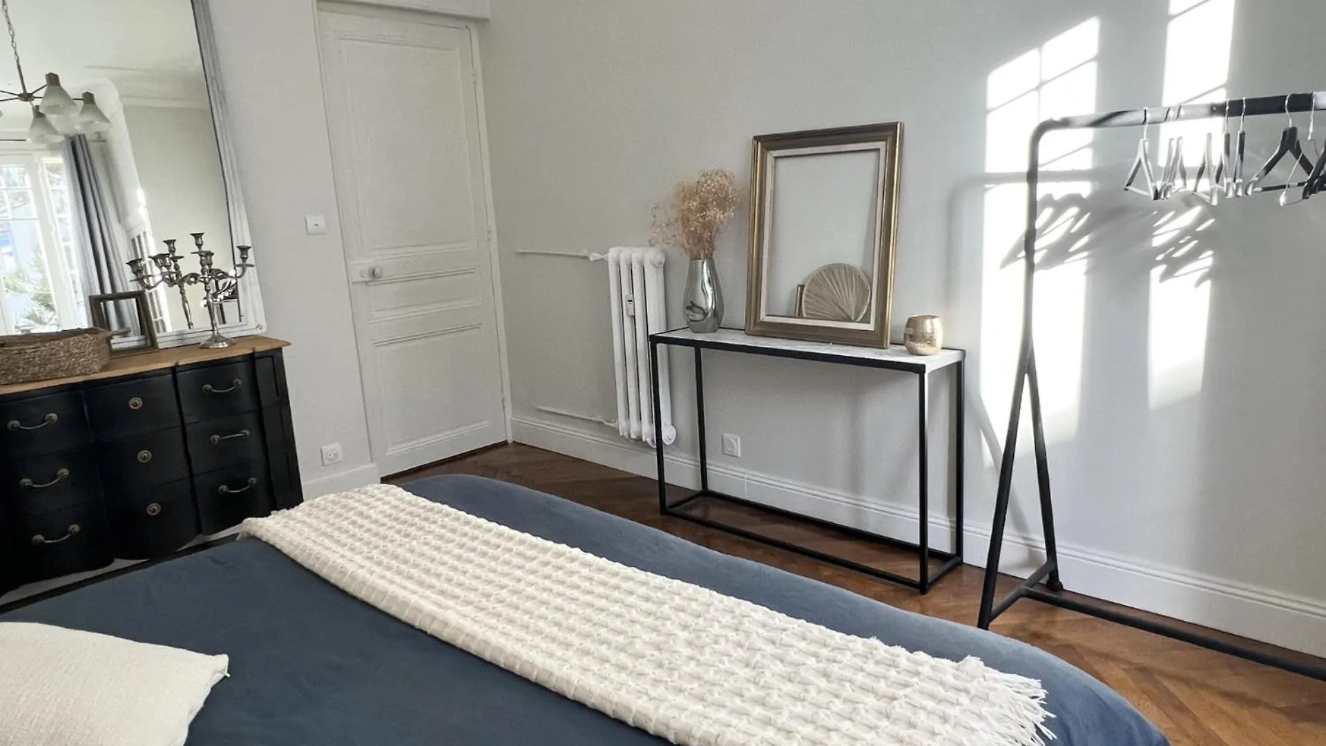 Luxueux Appartement 115M2, 3 Chambres Centre Ville Avec Parking A 5 Min Plage -Climatisation Nice Fransa