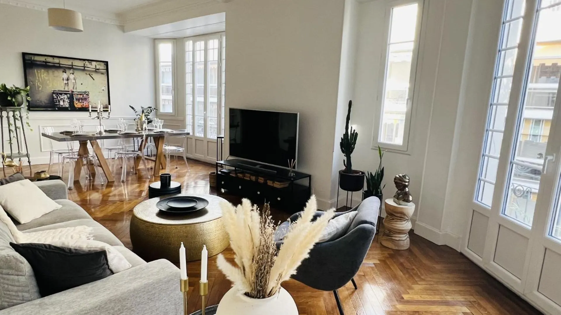 Daire Luxueux Appartement 115M2, 3 Chambres Centre Ville Avec Parking A 5 Min Plage -Climatisation Nice